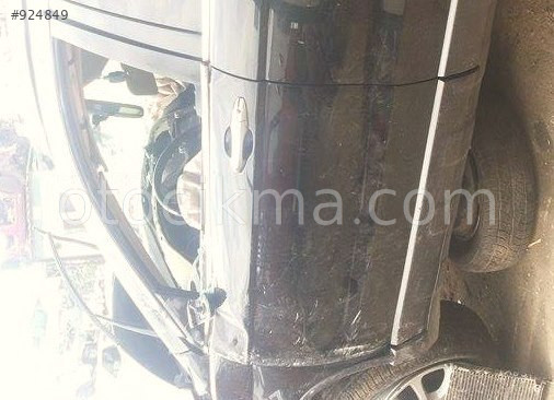 2010 HONDA CRV ORİJİNAL SOL ÖN KAPI.