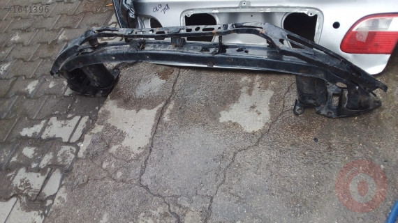 çıkma parça honda civic ön tampon demiri