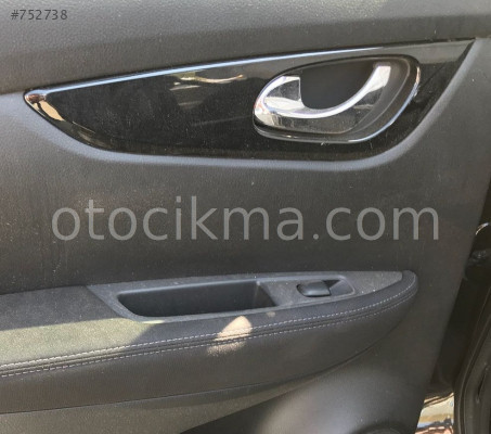 2015-2016 NISSAN QASHQAİ 1.5  ÇIKMA SOL ARKA KAPI KOLÇAĞI.