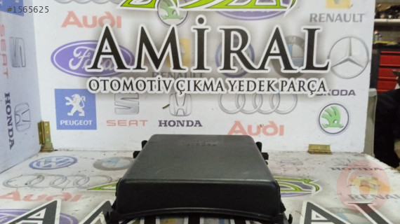 2002 TOYOTA VERSO KOLTUK ALTI SAKLAMA RAFI
