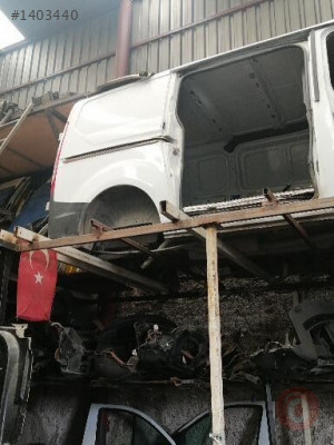 Ford Transit Custom Sağ Arka Çamurluk Çıkma