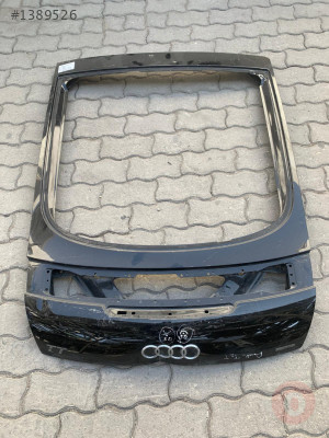 AUDİ TT 07-14 BAGAJ KAPAĞI BOŞ SİYAH 8J8827023A