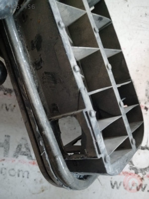 4A0819181 volkswagen caddy 2008 bağaj havalandırma kapağı
