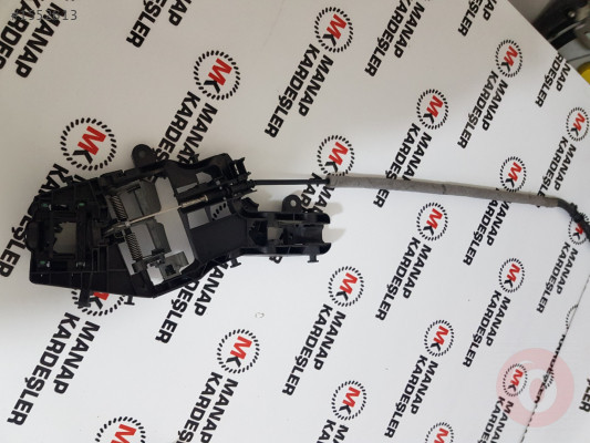 PASSAT B8 SAĞ KAPI KOLU BRAKETİ 510837812