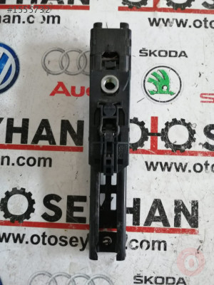 1T0857819 jetta passat orta direk emniyet kemeri mekanizması