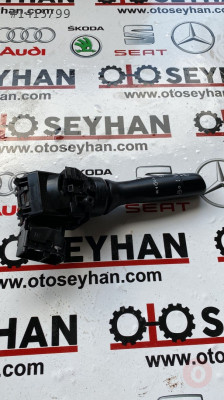 17F144 toyota yaris 2012 silecek kolu