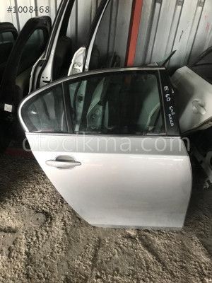 BMW E60 SAĞ ARKA KAPI ÇIKMA PARÇA
