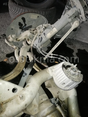Mercedes W212 E180 Aks Taşıyıcı Amartisör Tabla komple ön
