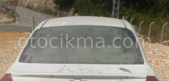 2011 model chevrolet aveo ls çıkma bagaj camı