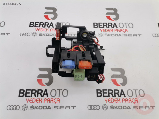 AUDİ A6 A7 2010-2018 SİGORTA KUTUSU 4G1937503A