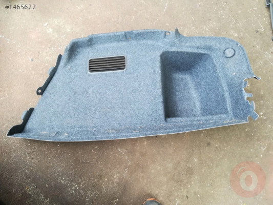 AUDİ A4 01-05 BAGAJ DÖŞEMESİ SAĞ (GRİ)  8E5863888 2Z3
