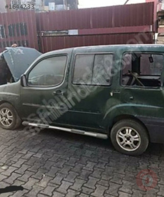 Fiat Doblo ön çamurluklar