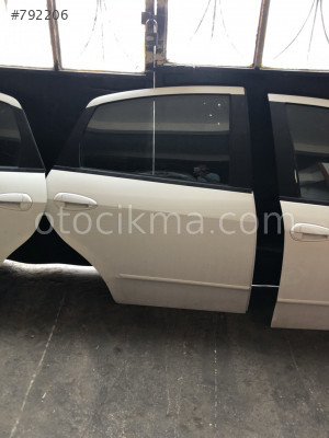 Fiat linea hatasız boyasız kapı