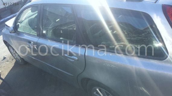 2005 VOLVO V50 ORİJİNAL KESME KUPA.