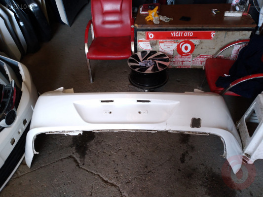 Opel Astra J sedan çıkma arka tanpon