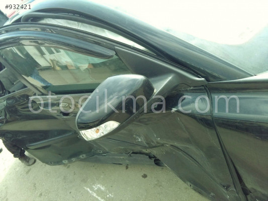 ÇIKMA 2007 VOLVO S40 SAĞ DİKİZ.