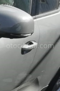 2019 VOLVO XC-40 ÇIKMA SOL ÖN KAPI KOLU.
