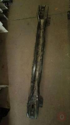 VOLKSWAGEN TİGUAN 2017 2021 ARKA TAMPON DEMİRİ 5NA807305