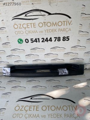 RENAULT CLİO SYMBOL ARKA TAMPON ÜST KAPAĞI ORJİNAL ÇIKMA