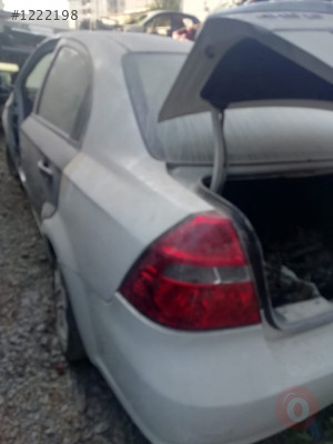 chevrolet aveo kesme sol arka çamurluk.