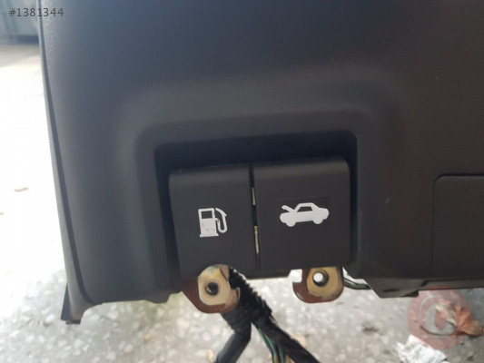 Nissan Juke Kaput Açma Kolu Hatasız Orjinal Çıkma