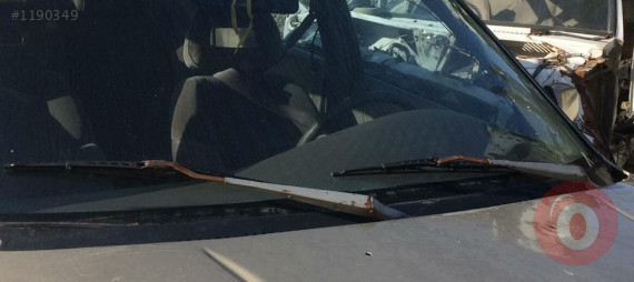 1992 model mazda 626 çıkma ön cam silecekleri