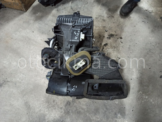 FORD FİESTA 3 KALORİFER KAZANI