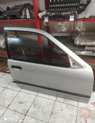 BMW E36 3 SERİSİ DOLU SAĞ ÖN KAPI ÇIKMA