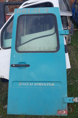 mercedes sprinter 312 çıkma sağ bagaj kapağı