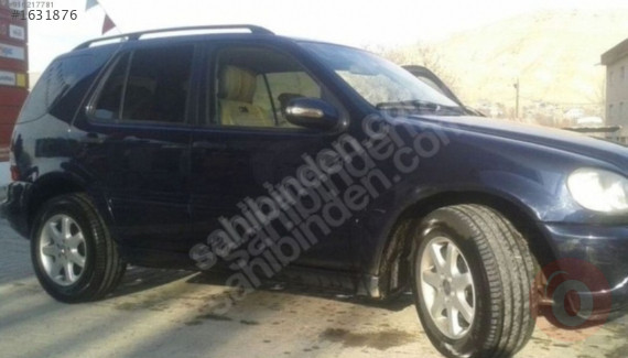 2004  Mercedes ml  270  çamurluklar