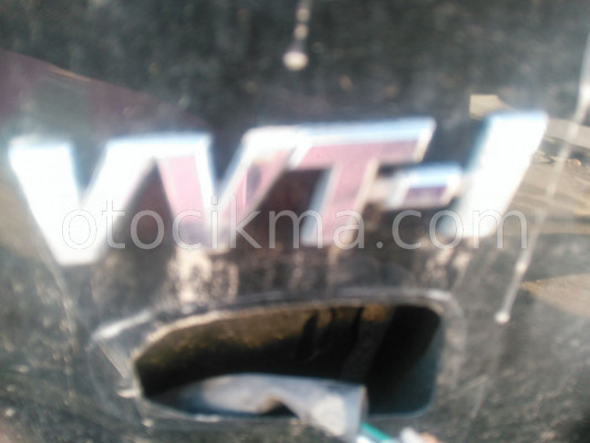 2006 TOYOTA RAV4 2.0 BENZİNLİ HATASIZ MARKA YAZISI.