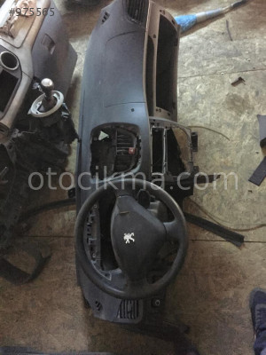 Peugeot 206+ Plus Torpido hatasız orjinal çıkma