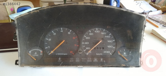 Mazda 626 Kilometre Saati