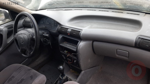 1998 opel astra f station 1.4 8v çıkma göğüslük torpido