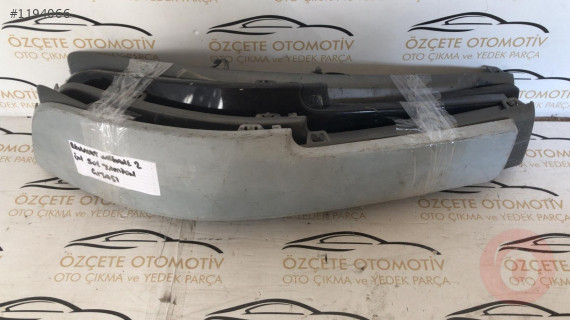 Renault megane 2 ön sol tampon çıtası bandı orjinal çıkma