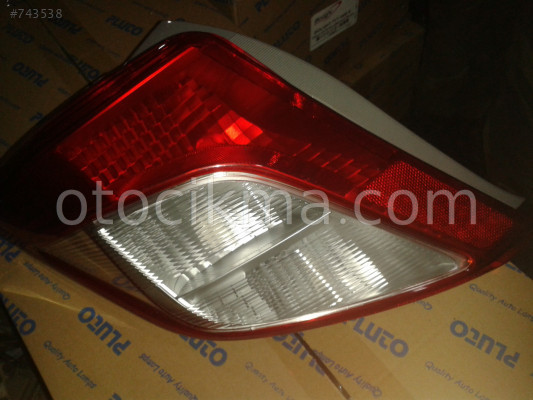 2012 MODEL ÇIKMA TOYOTA YARİS SAĞ STOP LAMBASI.