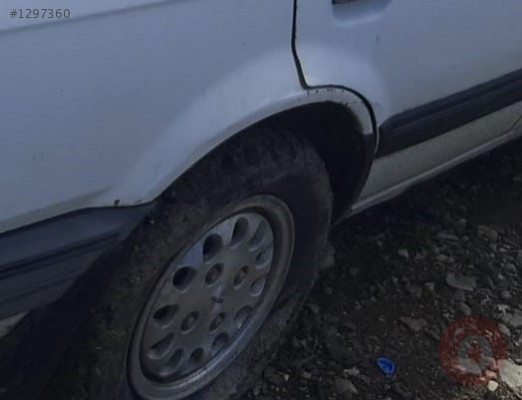 1988 model mazda 323 1.6 çıkma sağ arka jant lastik
