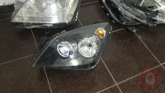 OPEL ASTRA H 2010 ORJİNAL ÇIKMA SAĞ FAR