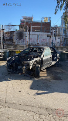 RENAULT LAGUNA 1 KOMPLE KASA EVRAKLI SATILIK.