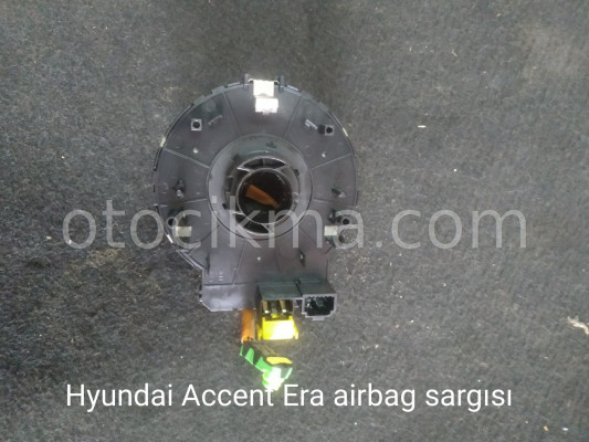 Hyundai Accent Era airbag sargısı mevcuttur.