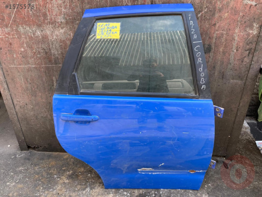 SEAT İBİZA SAĞ ARKA KAPI CAMI ORJİNAL 2002-2008 MODEL
