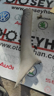 85820-2Y300 hyundai ix35 ön sağ direk kaplamasi