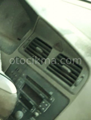 2001 VOLVO ÇIKMA KLİMA ÜFLEME IZGARASI.