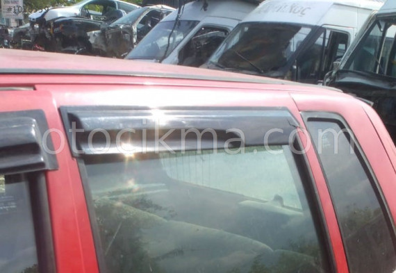 1994 model 60 lık fiat uno çıkma sol arka kapı cam plastiği