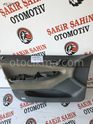 skoda octiva kapı kartonu cıkma
