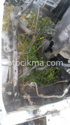 renault kangoo 1.5 çıkma motor beşiği
