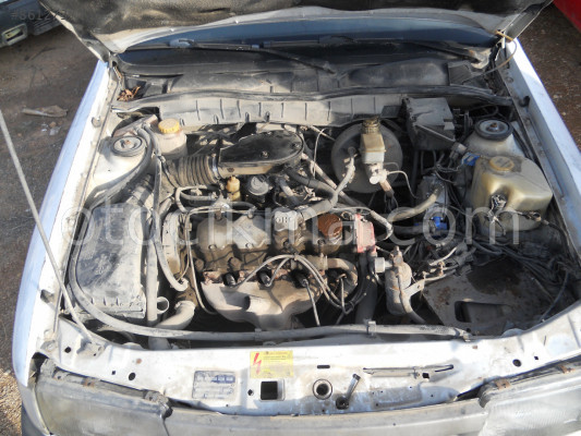 OPEL VECTRA A ARKA DİNGİL ORJİNAL ÇIKMA TEMİZ HATASIZ