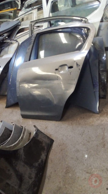 çıkma parça opel corsa d sol arka kapı