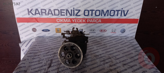 NİSSAN PICK-UP 2.5 ÇIKMA ORJİNAL MAZOT POMPASI