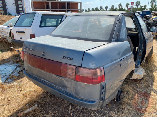 LADA VEGA SAĞ ARKA KELEBEK CAM ORİJİNAL ÇIKMA